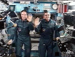 Tókarev y McArthur en la ISS. (Foto: REUTERS)